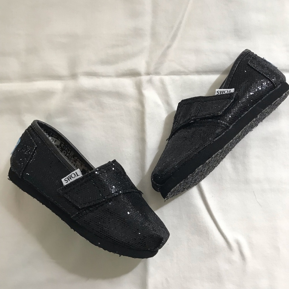 Toms Glitter Loafers NWOT (Toddler 6.5)